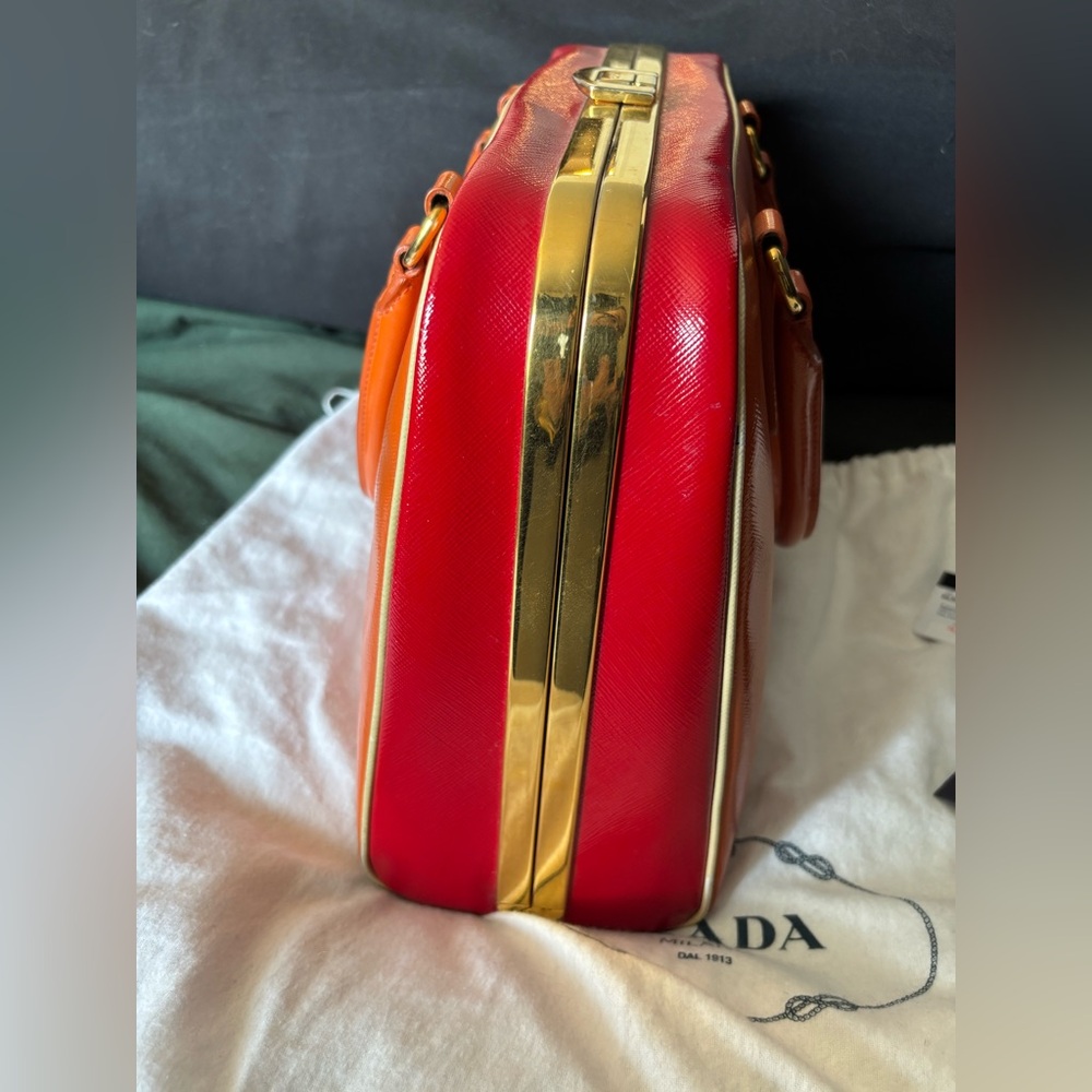 PRADA | RARE Limited Edition Papaya and Rosso Saffiano Vernice Pyramid Frame Bag - Picture 7 of 16